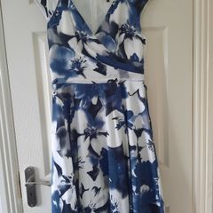 Ariella Navy and White Dress