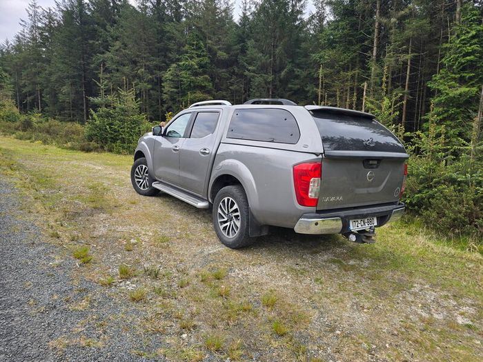 Nissan navara 2.3 new doe&tax