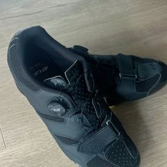 Giro Bike shoes Shimano cleats