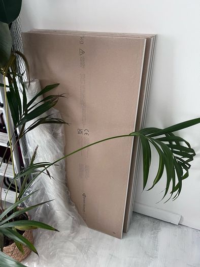 6 free Gyproc boards