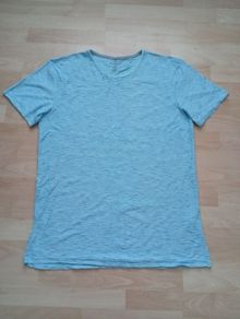 Quicksilver T-shirt ((Adult L))