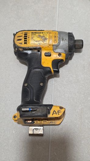 DeWalt DCF885 Impact Driver