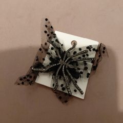girls fancy dress spider hairclip