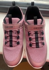 Geox Girls Trainers Size 34 (1.5)