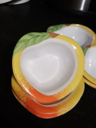 1 big and 6 small bowel set