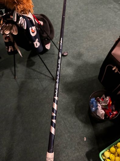 Srixon zu85 2 iron