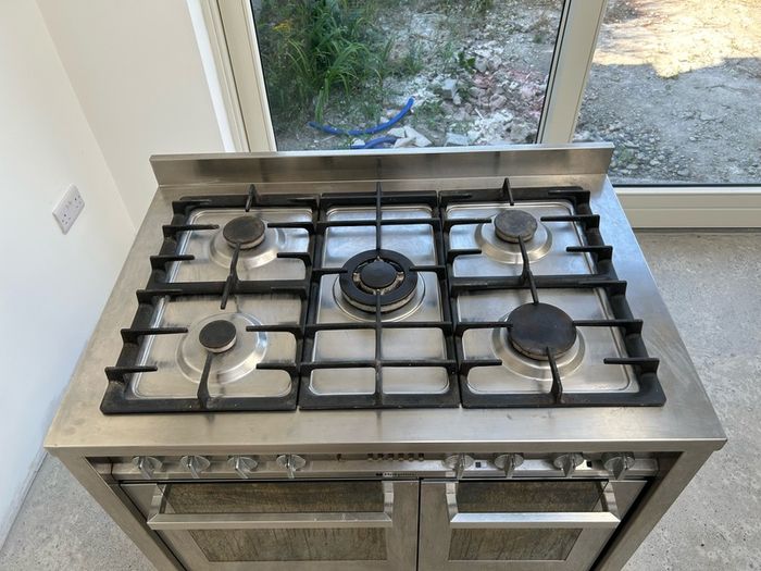 Hotpoint range oven