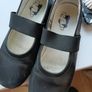 Girls shoes ideal.for school size 30 Image 2