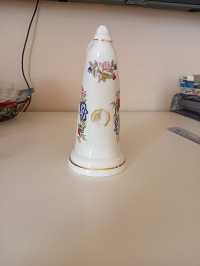 Royal Tara Heart