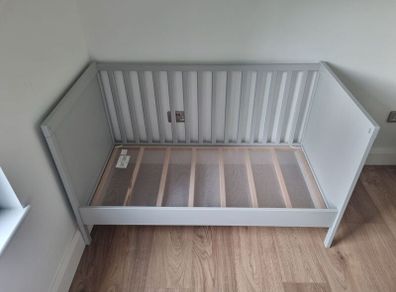 ikea cot