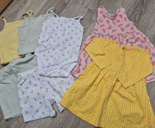 Baby girl clothes 9-12m