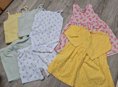 Baby girl clothes 9-12m