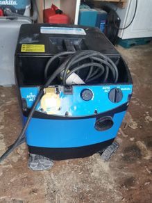 Dry wall sander and vac