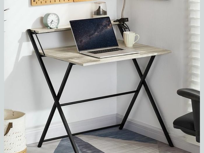 Folding desk