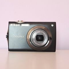 Nikon Coolpix S4000