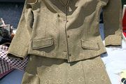 Women's suit