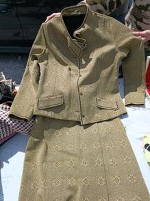 Women's suit