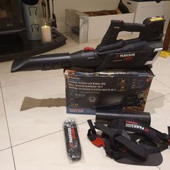 leaf blower