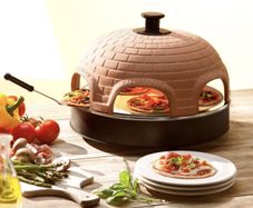 Pizza maker