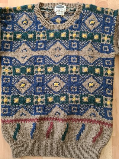 Jumper Handknit vintage wool Shelterbay by Arrow size M medium