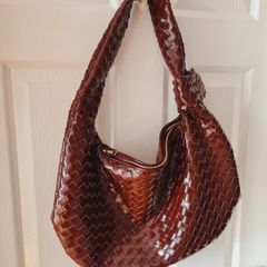 Woven faux leather shoulder bag
