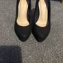m and s heels Image 6