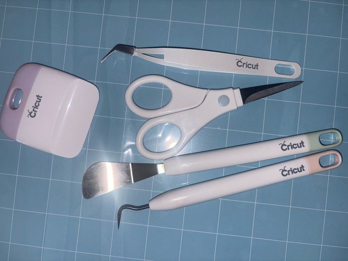 Cricut Explore 3 Bundle