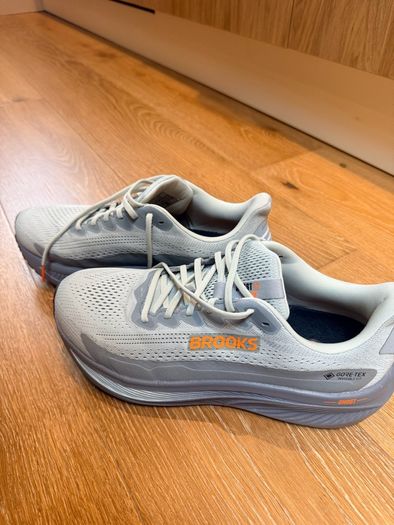 Brooks Runners