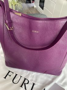 Fabulous Furla Leather Designer Bag in the Colour Aubergine