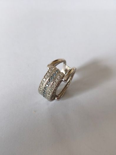 18 k / ct White Gold Ring