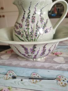 Jug and wash basin