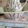 Jug and wash basin Image 5