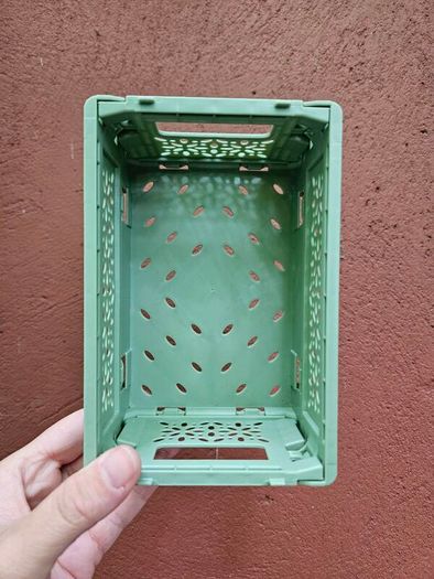 Set of four foldable baskets