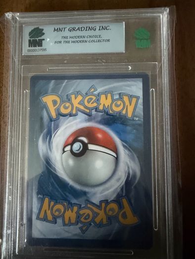 2016 Pokemon XY Evolutions Charizard Holo 11/108 - MNT 8.5 Graded