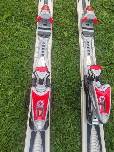 Skis and poles