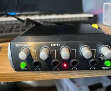 Pre Sonus HP4 new