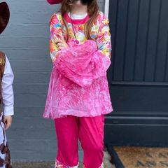 Flower power costume Age 6