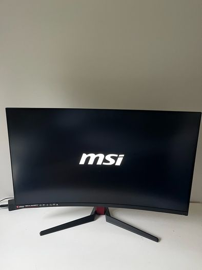 MSI Curved Monitor 165Hz