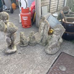 garden stone ornaments