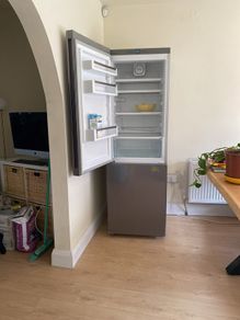 Liebherr Freestanding Fridge Freezer w/ No Frost & Duo Cooling CNEL4313