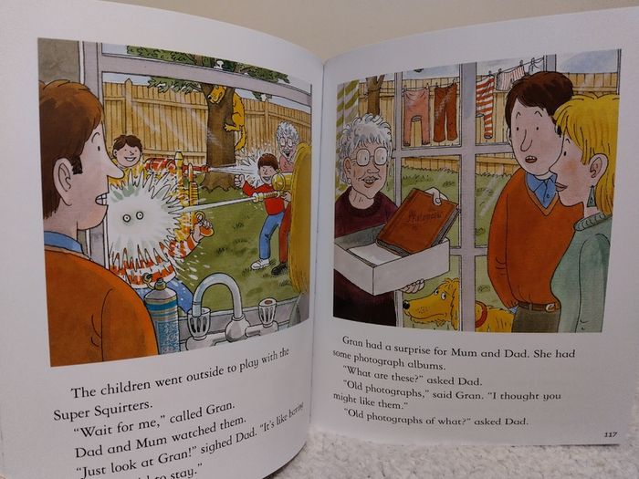 Biff, Chip & Kipper, Read With Oxford Early Reader treasury story book
