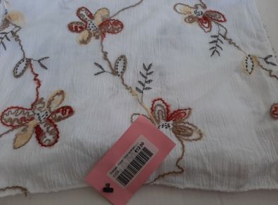 New scarf with tag