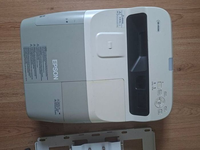 Epson Short Throw projector EB-450wi