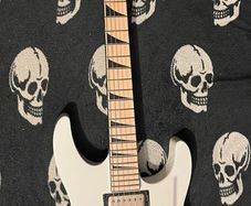 Jackson Soloist SLXM DX in Snow White electric guitar FLOYD ROSE SPECIAL TREMOLO