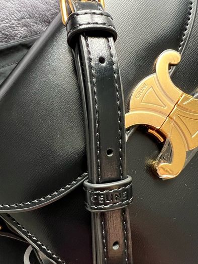Ladies leather Bag