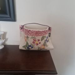 pottery