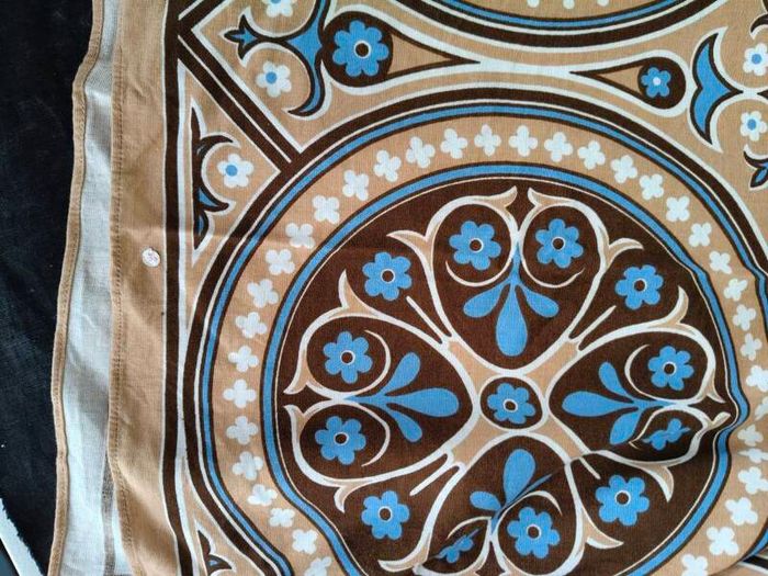 Vintage Irish Dunmoy Tablecloth