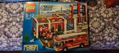 Lego fire fighters station 7208 MiSB from  2010