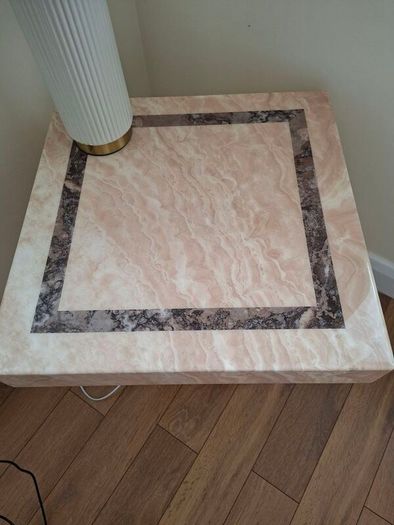 corner marble table