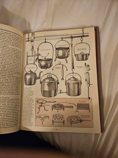 Forgotten Household Crafts. The National Trust Book Of. By Jomn Seymour. Beautiful Illustrated Large Volume Hardbacks With Dustjackets In Good Condition. See Photos For Same.
